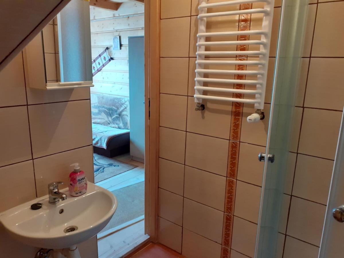 Pod Modrzewiem Bukowina Tatrzańska Esterno foto